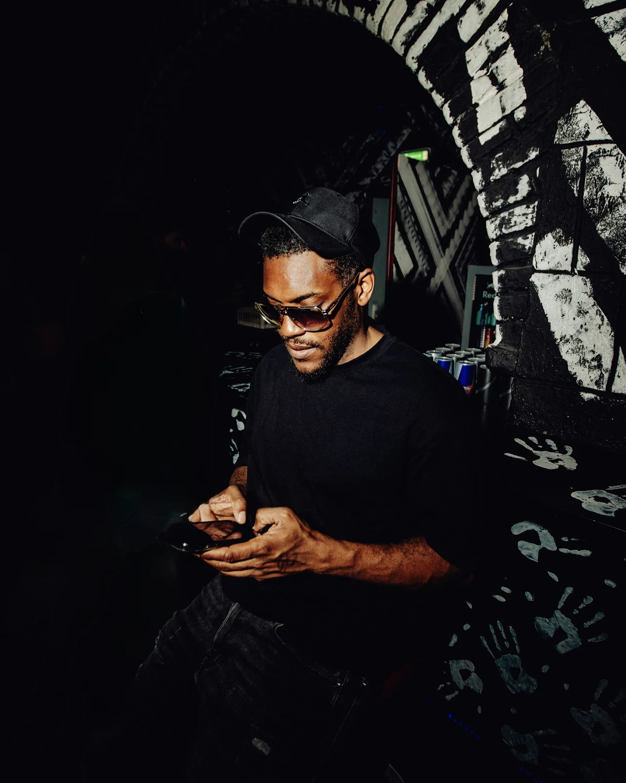 DJ King Halim backstage in Wien