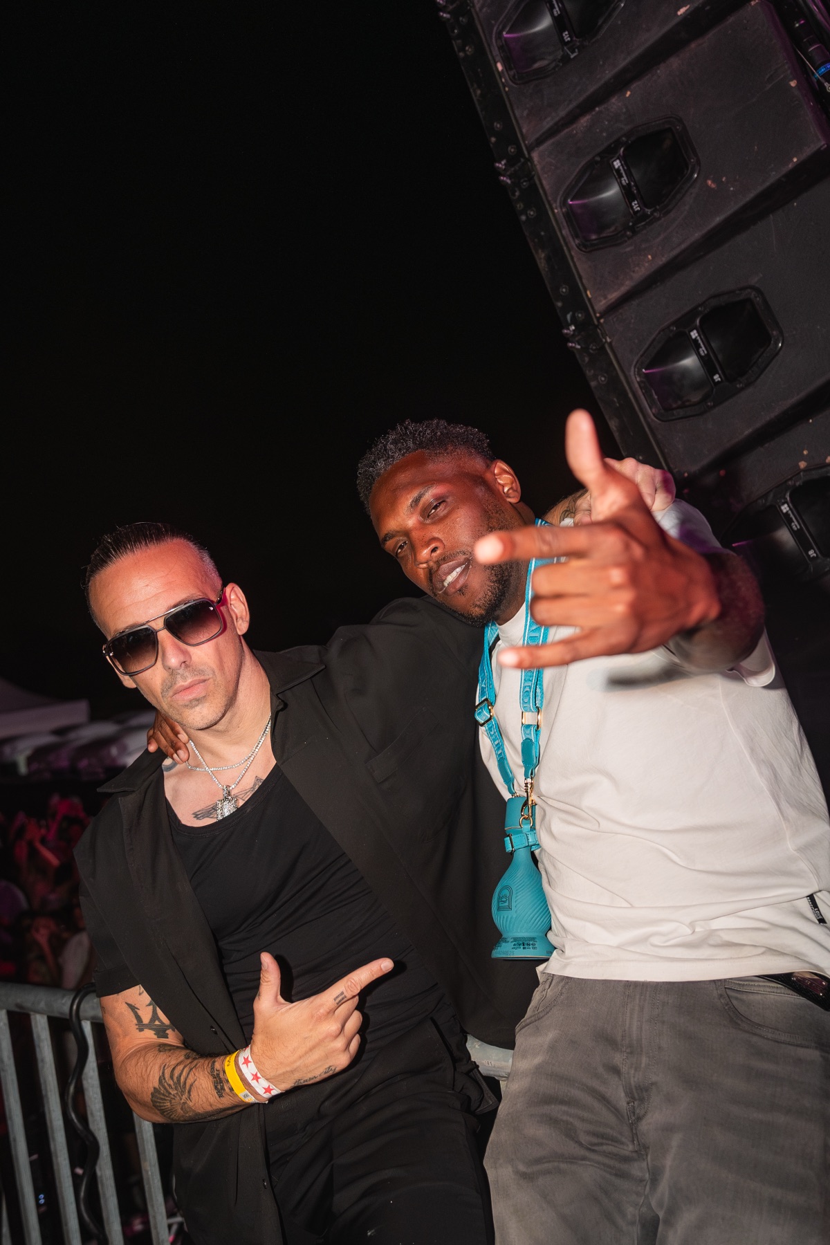 DJ King Halim bei einem gemeinsamen Eventmoment mit Raf Camora